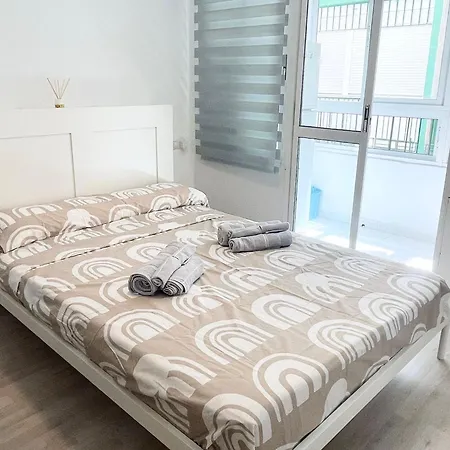 Estudio En El Centro De By Bebalmy توريمولينوس