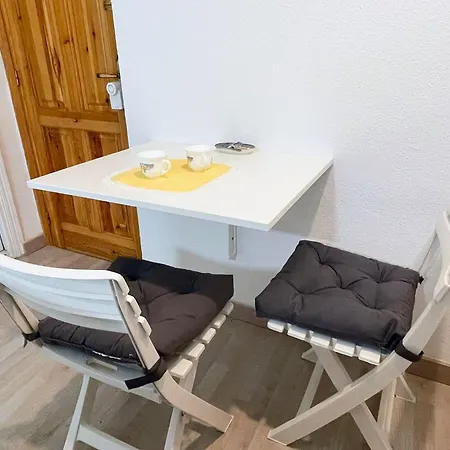 Estudio En El Centro De By Bebalmy Торремолінос
